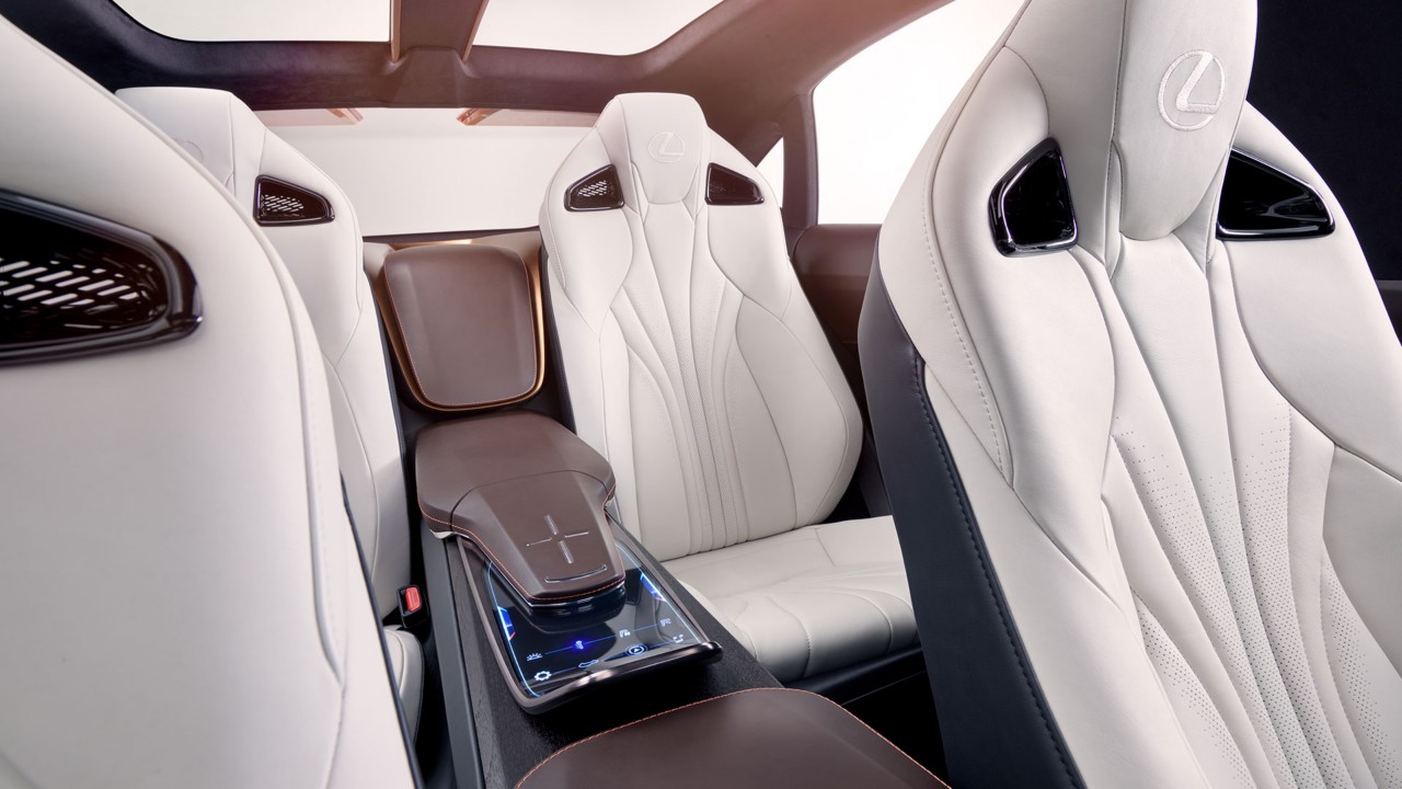 Lexus LF-1 Limitless seats