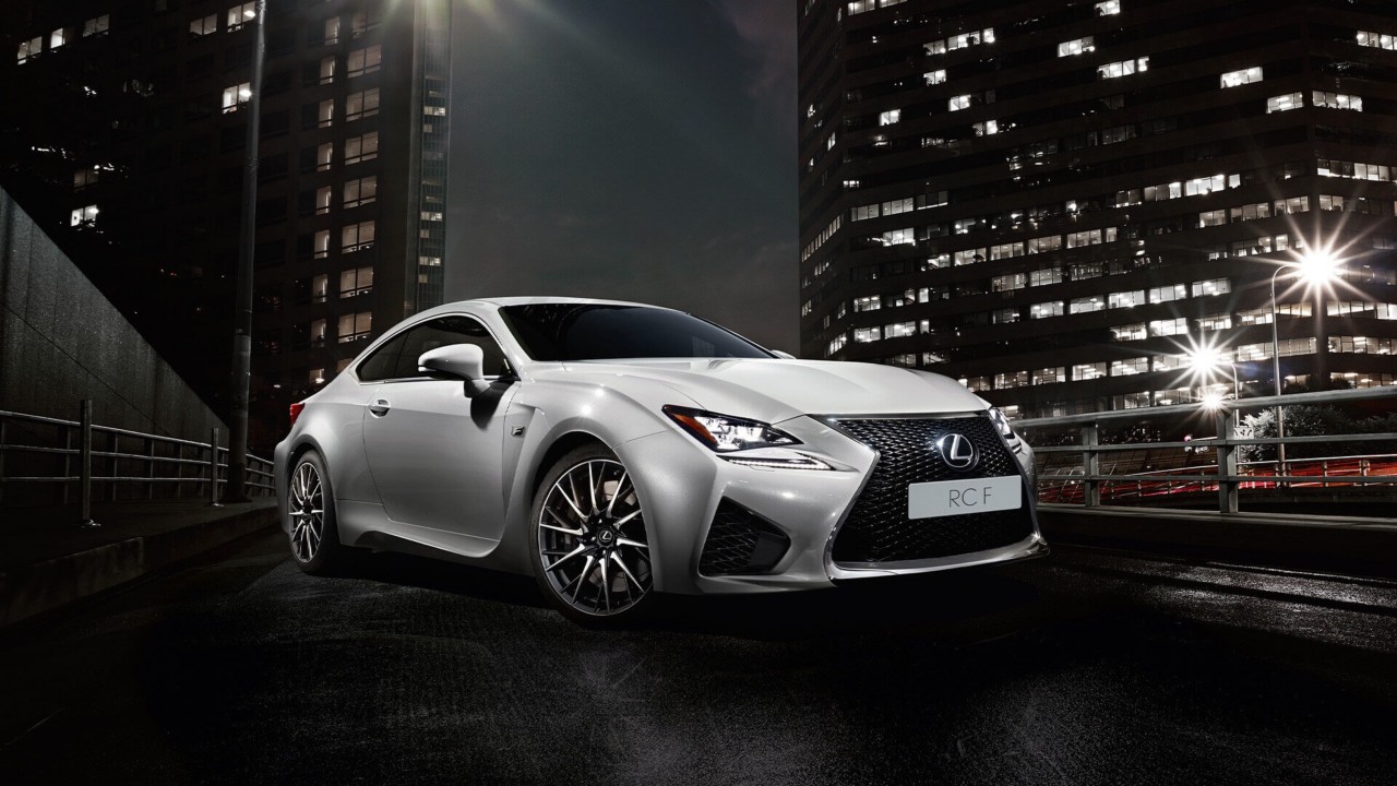 Lexus RC F L-Headlights