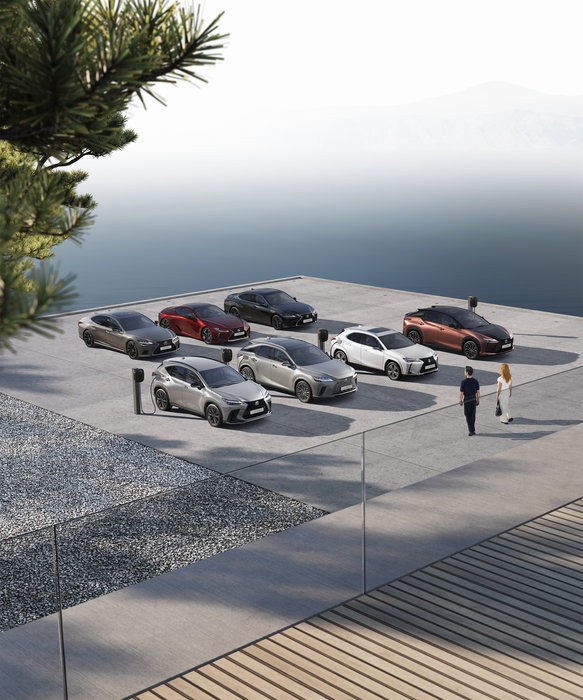 Lexus car range